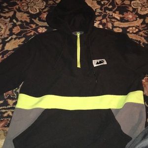 Brooklyn Clothing Hoodie Size M